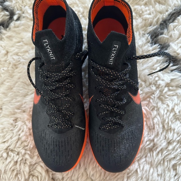 Women’s Nike indoor soccer shoes. Runs a little small, fits like an 8.5 imo. - Picture 2 of 3